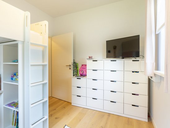 schranksystem-fuer-kinderzimmer